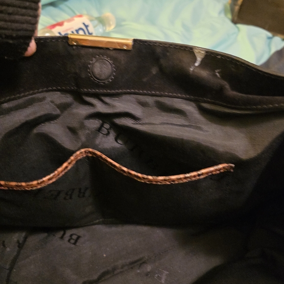 Burberry Textured Leather Shoulder Bag in Brown and Black - Picture 4 of 13